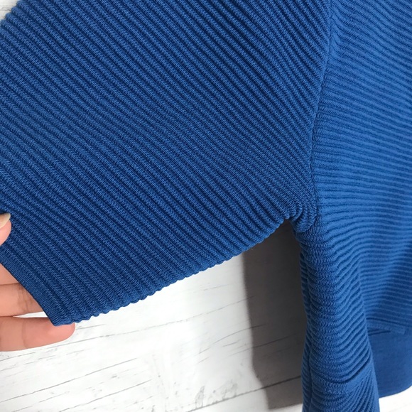 Timo Weiland Blue Ribbed Short Sleeve Crop Top - Picture 5 of 6